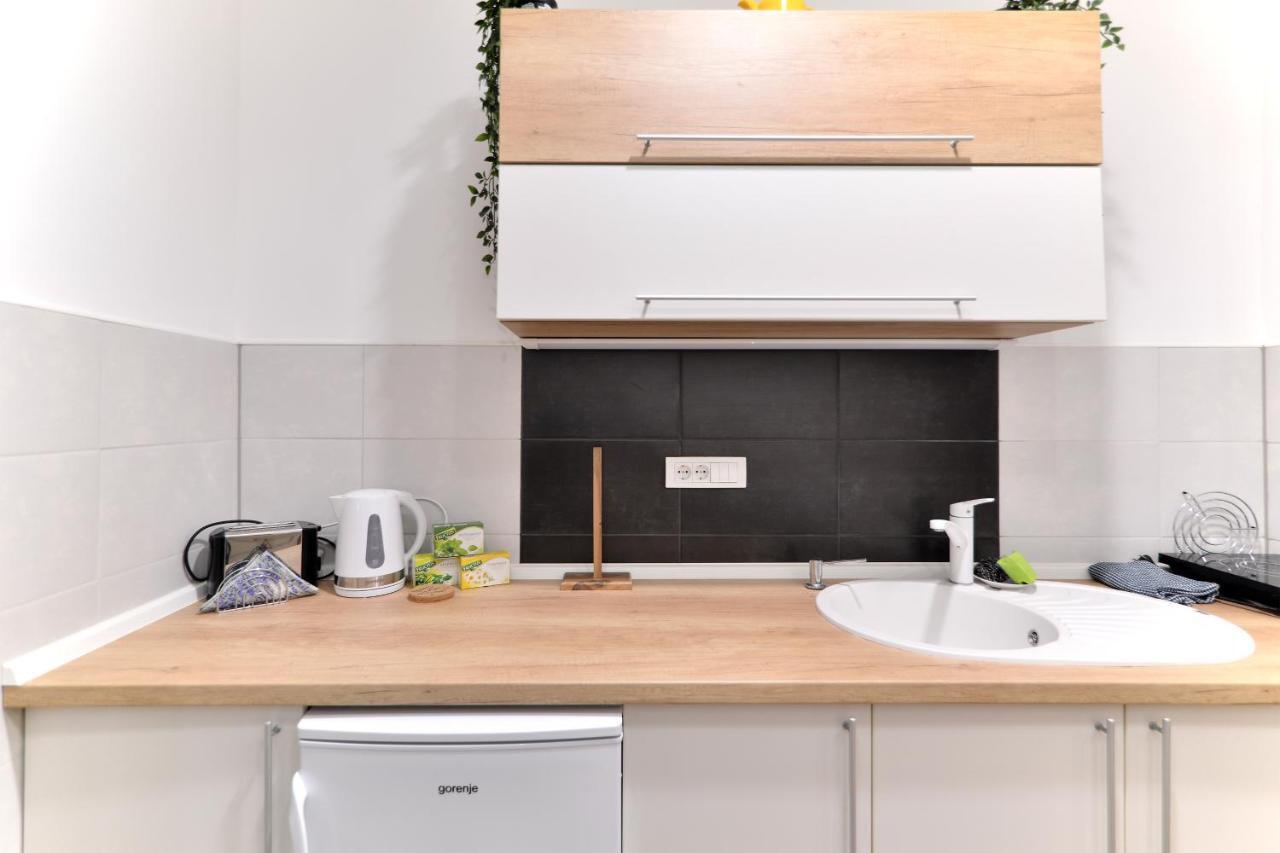 Elite Apartment Novi Sad Esterno foto